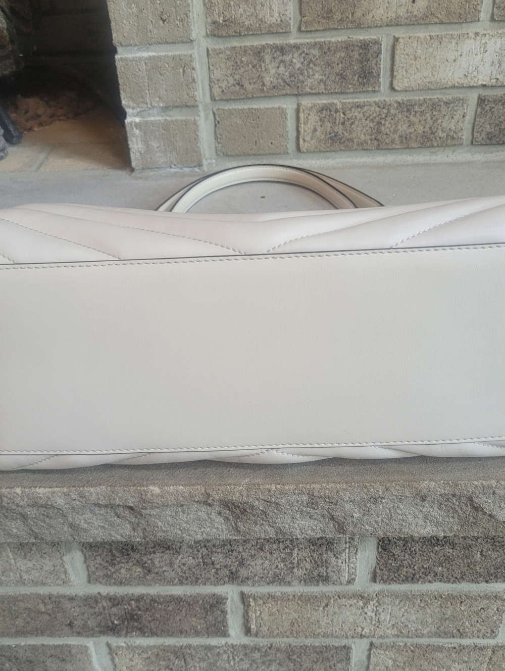 Chic Michael Kors Whitney Light Cream Quilted Leather Medium Chain Shoulder Tote - Picture 8 of 14